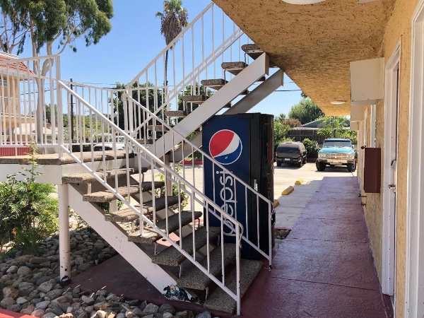 Glendora Motel image 3